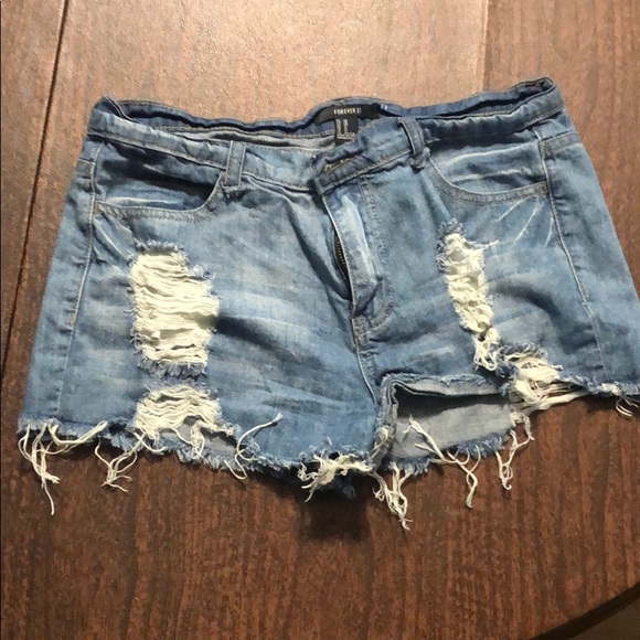 Jean shorts - Picture 1 of 2